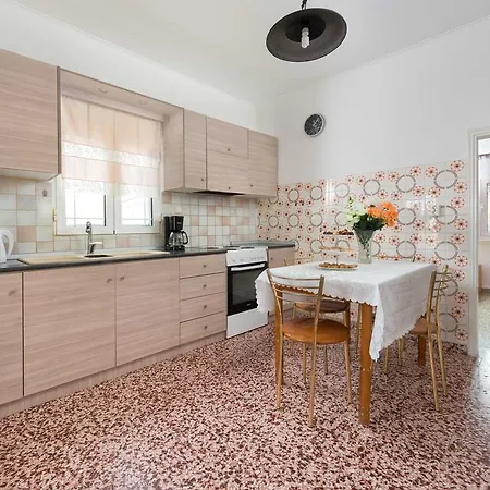 Filerimos House Case de vacanță